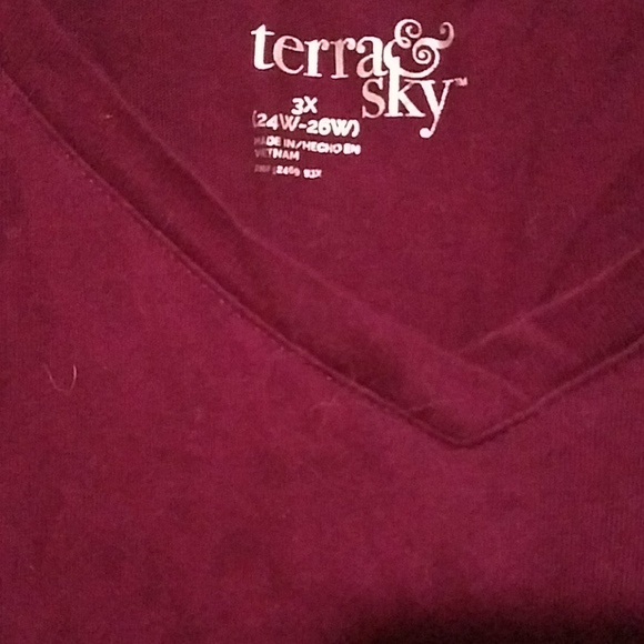 Shirt - Picture 2 of 2